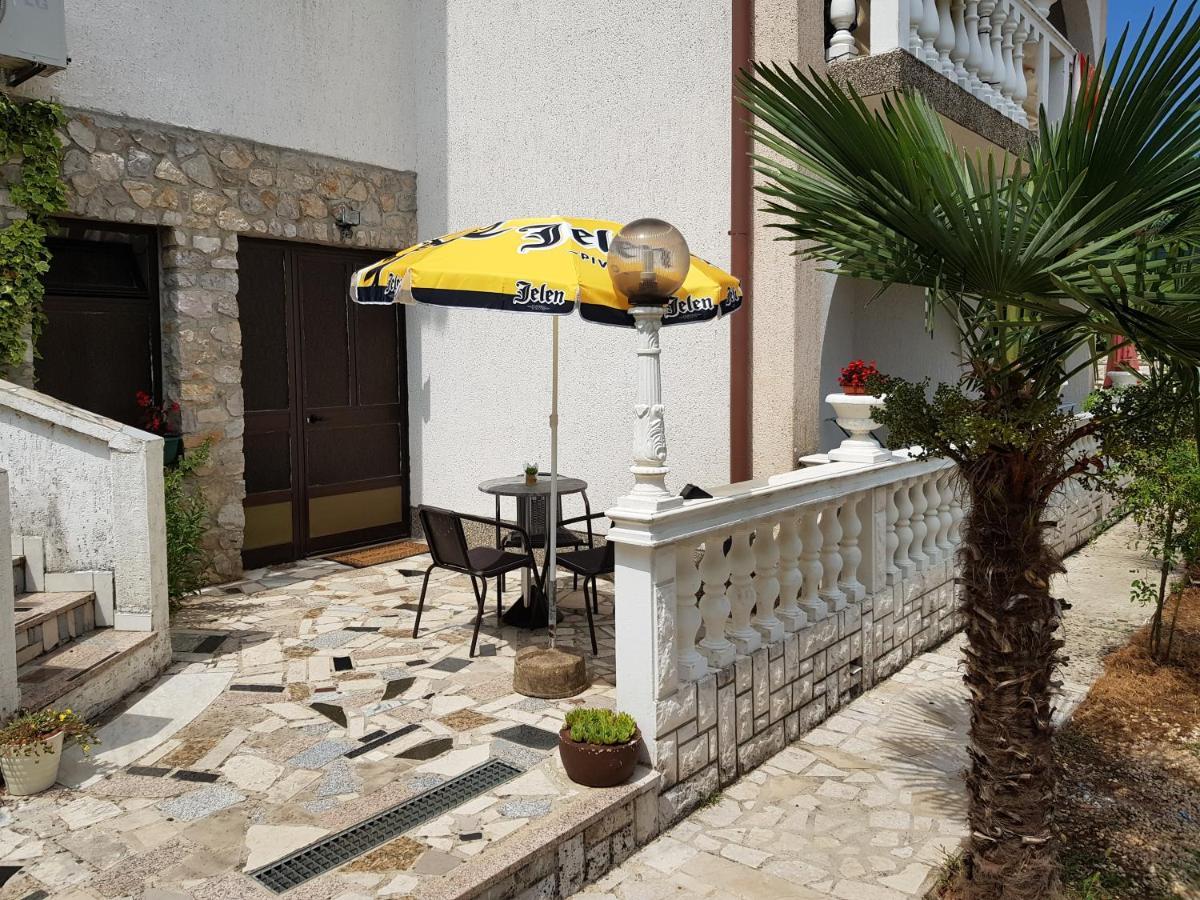 Apartments Dora&Tonka Krk Porat  Exterior foto